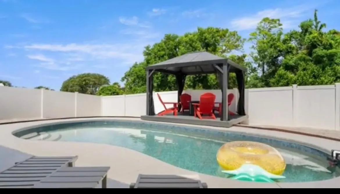 Beachy Chic 3/2 Private Gunite Pool 800Ft Beach Panama City Beach Tatil Evi